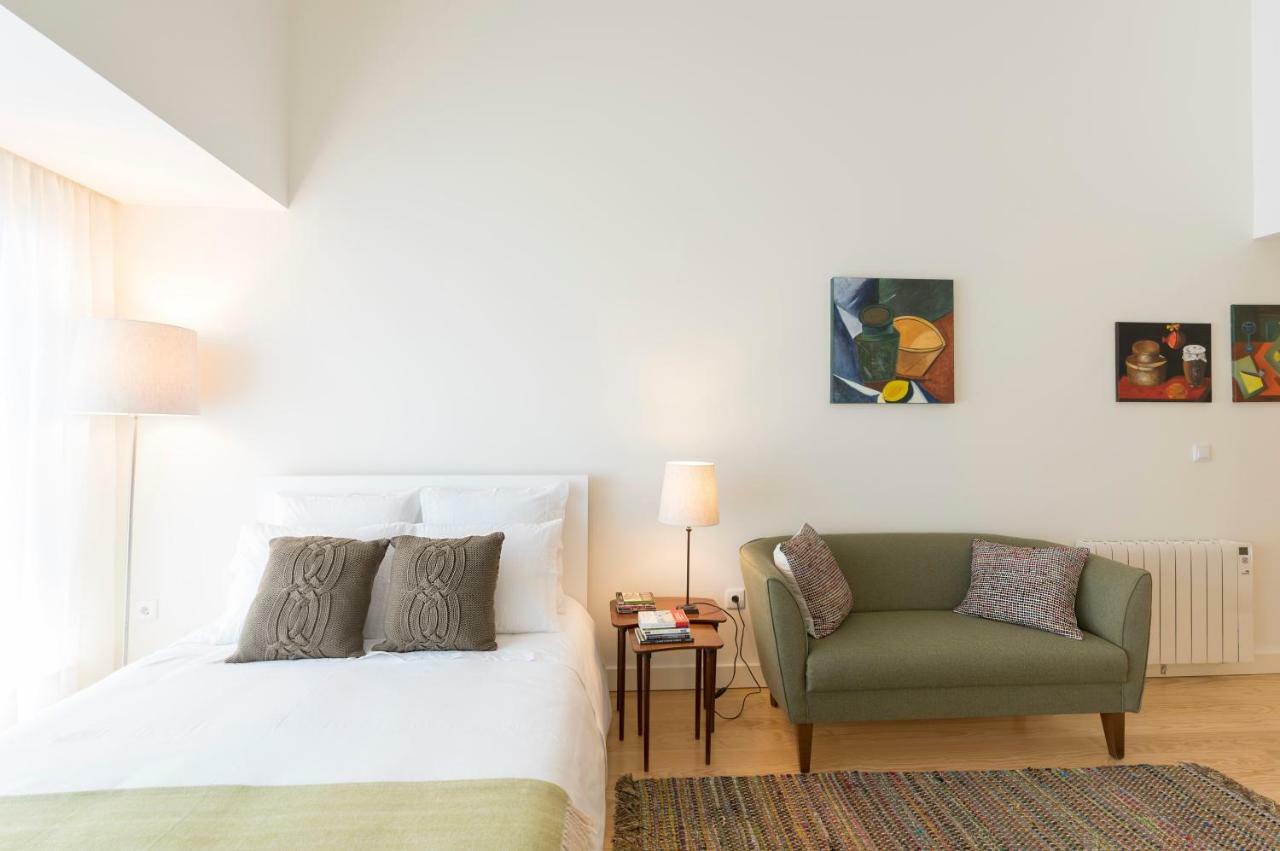 Bright Downtown Apartment Порту Екстер'єр фото