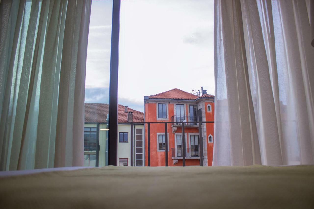 Bright Downtown Apartment Порту Екстер'єр фото